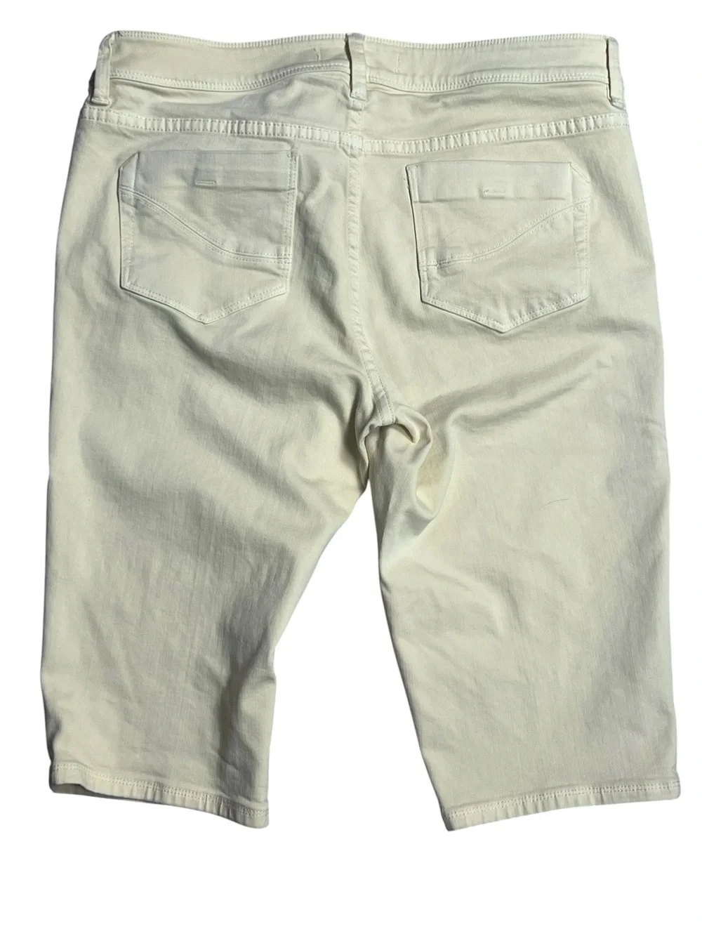Tommy Bahama Denim Yellow Bermuda Shorts Women’s Size 12 Stretch